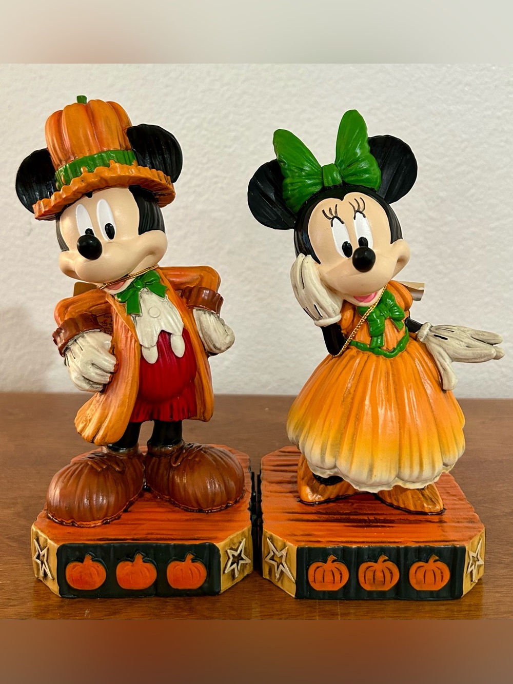 Disney Mickey & Minnie Halloween Pumpkin Figurine Set - Orange & Green